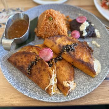 Hugo's - Birria tacos - Mexican Near Me - Houston, Texas Hugo's - Birria tacos - Mexican Near Me - Houston, Texas