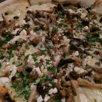 Doppio Zero Mountain View - Fungo - Pizza Near Me - Mountain View, California Doppio Zero Mountain View - Fungo - Pizza Near Me - Mountain View, California