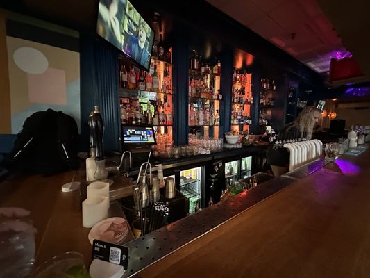 Death & Taxes Free House by null