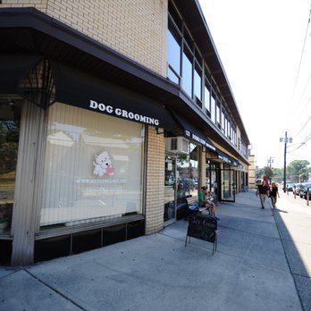 Plateau Gardens - Amenities, stores across the street and neighborhood. - Apartments Near Me - Fort Lee, New Jersey Plateau Gardens - Amenities, stores across the street and neighborhood. - Apartments Near Me - Fort Lee, New Jersey