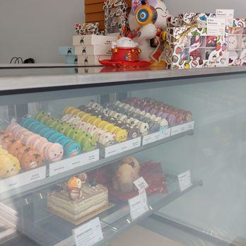Daan Go Cake Lab - Desserts Near Me - Richmond Hill, Ontario Daan Go Cake Lab - Desserts Near Me - Richmond Hill, Ontario