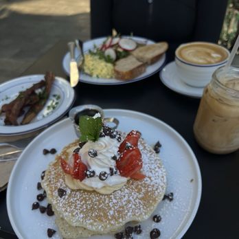 Caffe Central - Central Pancakes, side of bacon , Creamy Scrambled - Coffee & Tea Near Me - Burlingame, California