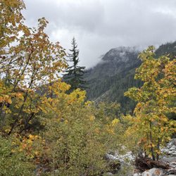 Klamath National Forest - Trinity alps on fall