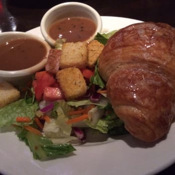 Cheddar's Scratch Kitchen - Side salad with honey croissant - American Near Me - Cordova, Tennessee Cheddar's Scratch Kitchen - Side salad with honey croissant - American Near Me - Cordova, Tennessee