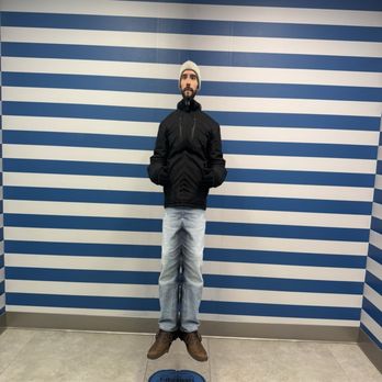 Museum of Illusions - Museums Near Me - Chicago, Illinois Museum of Illusions - Museums Near Me - Chicago, Illinois