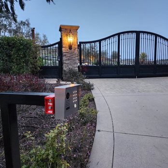 Alpine Gate Pros - Fences & Gates Near Me Alpine Gate Pros - Fences & Gates Near Me