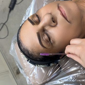 VanGo Beauty - Powder Brows - Eyelash Service Near Me - Miami, Florida VanGo Beauty - Powder Brows - Eyelash Service Near Me - Miami, Florida
