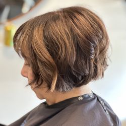 Uplift Haus Hair Studio - Precision haircut