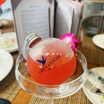 Bloom & Bee - New American Near Me - Houston, Texas