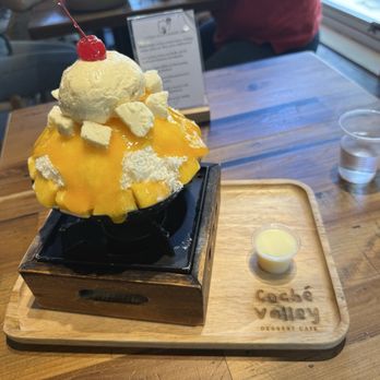 Coche Valley Dessert Cafe - Mango Bingsu - Desserts Near Me - Seattle, Washington