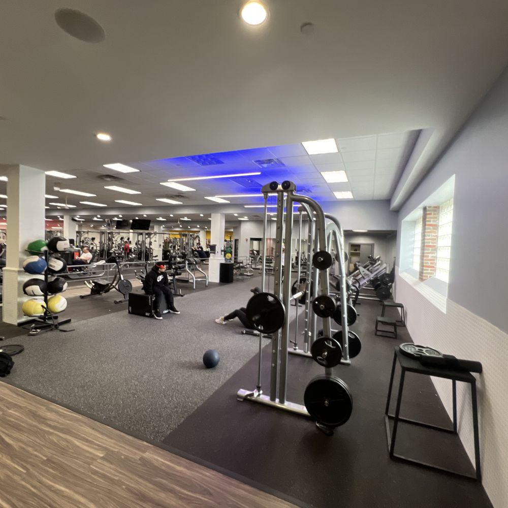 fitness center in lake ronkonkoma new york