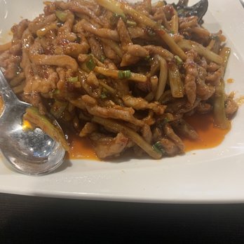 Sichuan Palace - Shredded pork with garlic sauce - Szechuan Near Me - Cincinnati, Ohio Sichuan Palace - Shredded pork with garlic sauce - Szechuan Near Me - Cincinnati, Ohio