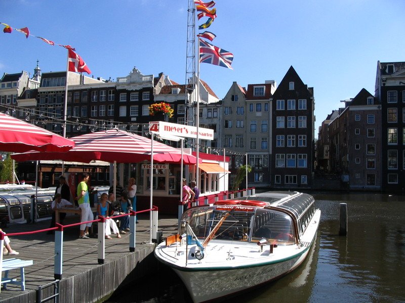 AMSTERDAM HOUSING 17 Photos Slingerbeekstraat 29, Amsterdam, Noord