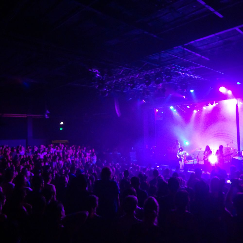 Observatory - Jenny Lewis (8/15) - gives a good feel of how big the room is - Music Venues Near Me - Santa Ana, California Observatory - Jenny Lewis (8/15) - gives a good feel of how big the room is - Music Venues Near Me - Santa Ana, California