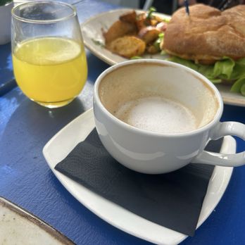 Local Union 271 - Cappuccino, mimosa - American Near Me - Palo Alto, California