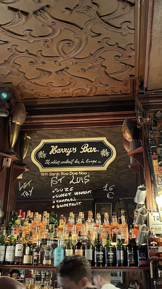Harry's New York Bar