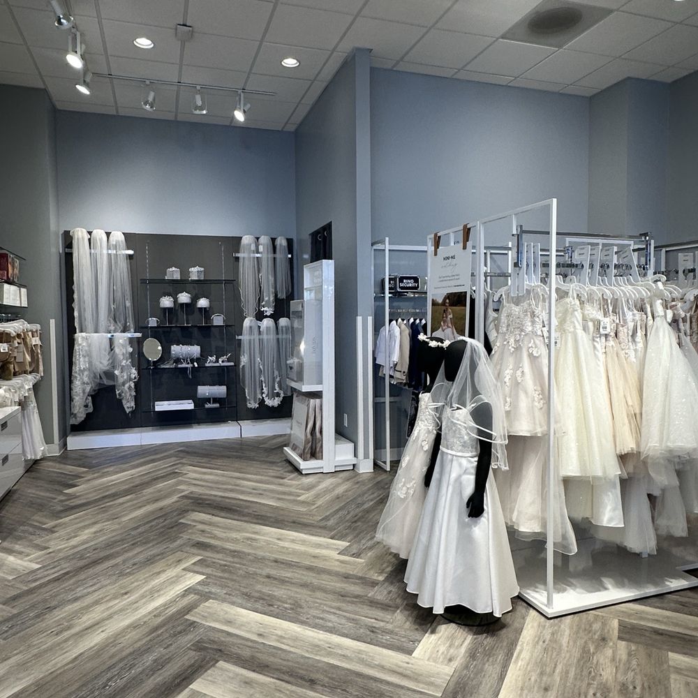 Preservation Kit David\u0026#039;s Bridal Dress Cleaning Facebook David\u0026#039;s  Bridal Preservation Kit David's Bridal, image size:1000x1000