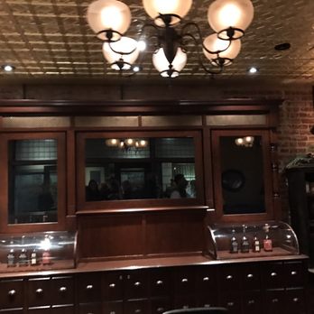Evan Williams Bourbon Experience - Tours Near Me - Louisville, Kentucky Evan Williams Bourbon Experience - Tours Near Me - Louisville, Kentucky
