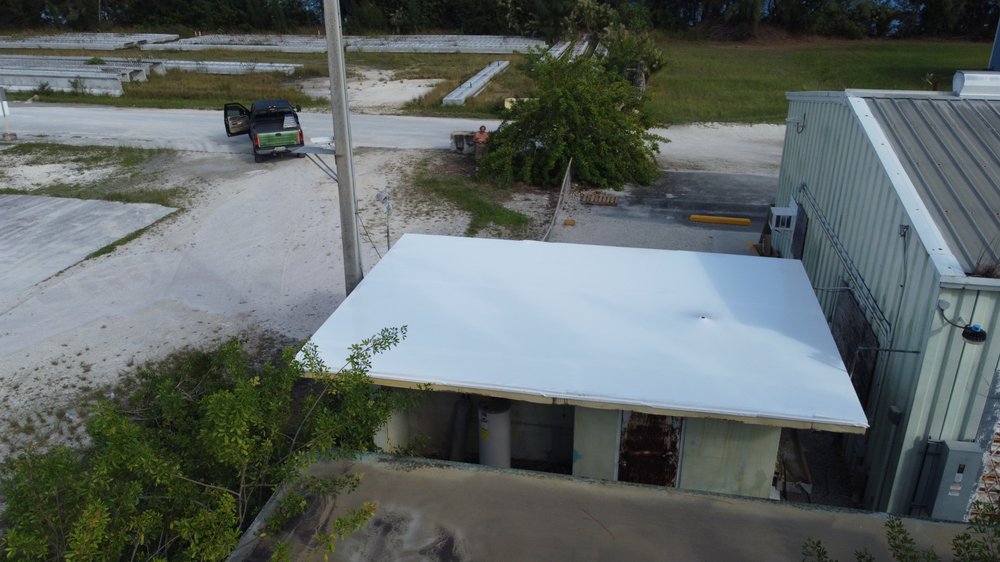 Slide of Paradise Home Services