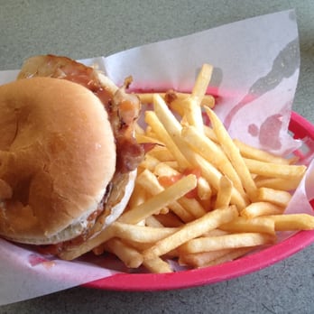 Dixie Barbecue - BBQ sandwich and fries. - Food Trucks Near Me - Jonesboro, Illinois