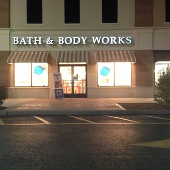 BATH & BODY WORKS Updated June