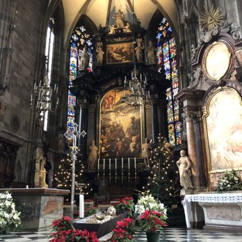 Der Domschatz von St. Stephan - Museums Near Me - Vienna, 9
