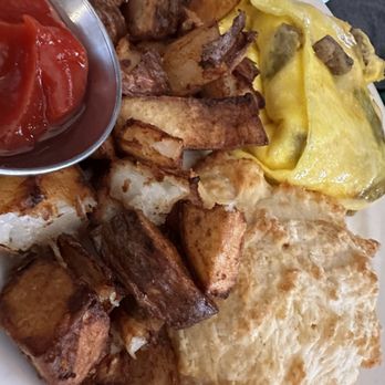 Bittersweet Kitchen - Scrapple omelet - Breakfast & Brunch Near Me - Media, Pennsylvania
