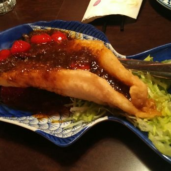 Silver Spoon - a plate of food on a table - Thai Near Me - Ottawa, Ontario Silver Spoon - a plate of food on a table - Thai Near Me - Ottawa, Ontario