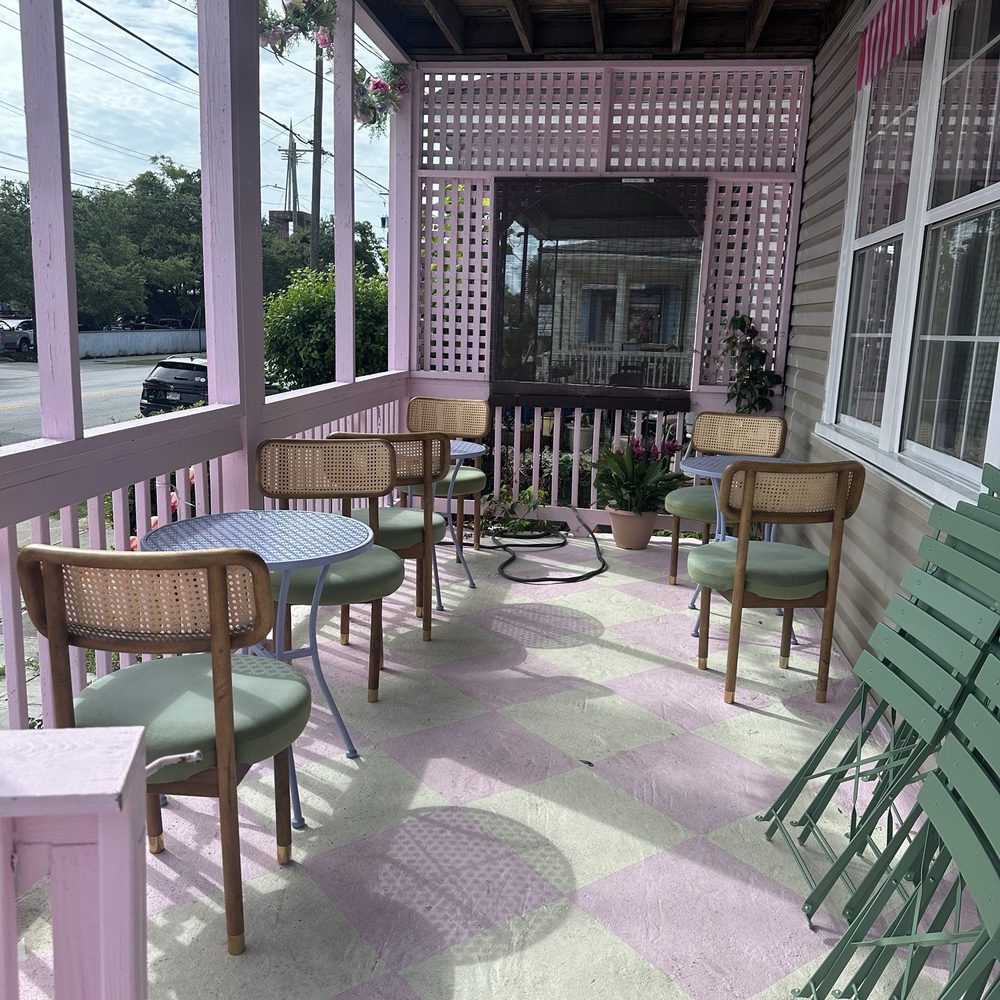 Harlow & Pearl - Coffee & Tea Near Me - Charleston, South Carolina Harlow & Pearl - Coffee & Tea Near Me - Charleston, South Carolina