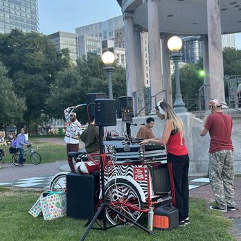 Boston Common - Boston parks and friends of Boston Organized an event . - Parks Near Me - Boston, Massachusetts