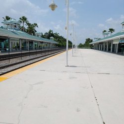 Ft. Lauderdale Airport Tri-rail Station