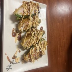 Pupuseria Mi Salvador - Stuffed jalapeños appetizer