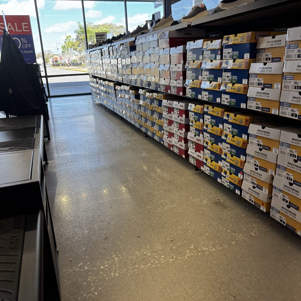 SKECHERS Warehouse Outlet - Every aisle is neat and clean and shelves are stocked - Shoe Stores Near Me - Hudson, Florida SKECHERS Warehouse Outlet - Every aisle is neat and clean and shelves are stocked - Shoe Stores Near Me - Hudson, Florida