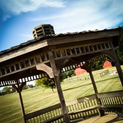 New Albany Dog Park - Yes, a gazebo at the puppy park.