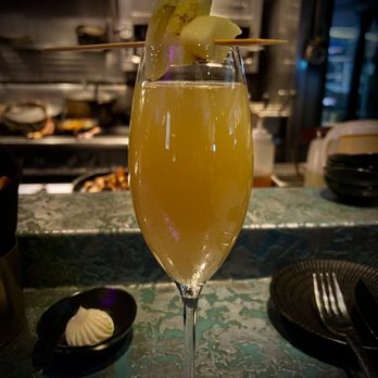 Coyote Cafe - Vanilla Pear Sparkler - New American Near Me - Santa Fe, New Mexico