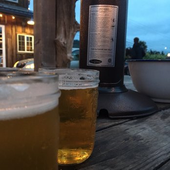 The Barn - Burgers Near Me - Half Moon Bay, California