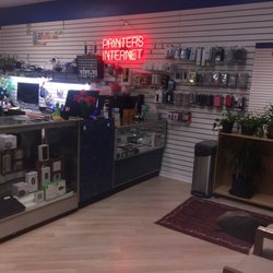 Wireless Rxx - Inside dog friendly shop