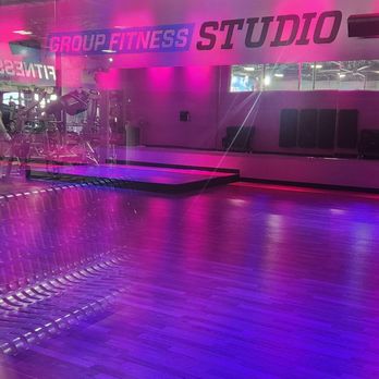 EōS Fitness - Dance Room - Gyms Near Me - Temecula, California