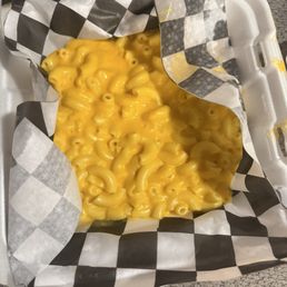 Supposed to be crazy mac but its just plain mac and cheese :(