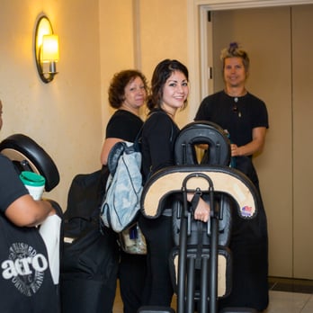 Chair Massage - Chicago by TherapyPro - Chair massage: end of the day! - Massage Near Me Chair Massage - Chicago by TherapyPro - Chair massage: end of the day! - Massage Near Me