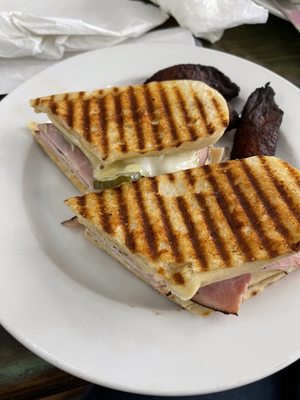 Oliver's Restaurant by null