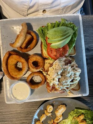 Captain Brad's Coastal Kitchen by null