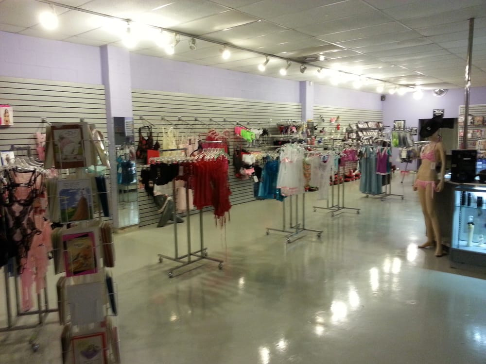 EROS STATION CLOSED Updated April 2024 15 Photos 15164 Oxnard