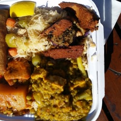 San Francisco Vegan Beer & Food Festival - Sampler plate @no worries.  Best deal and best service!