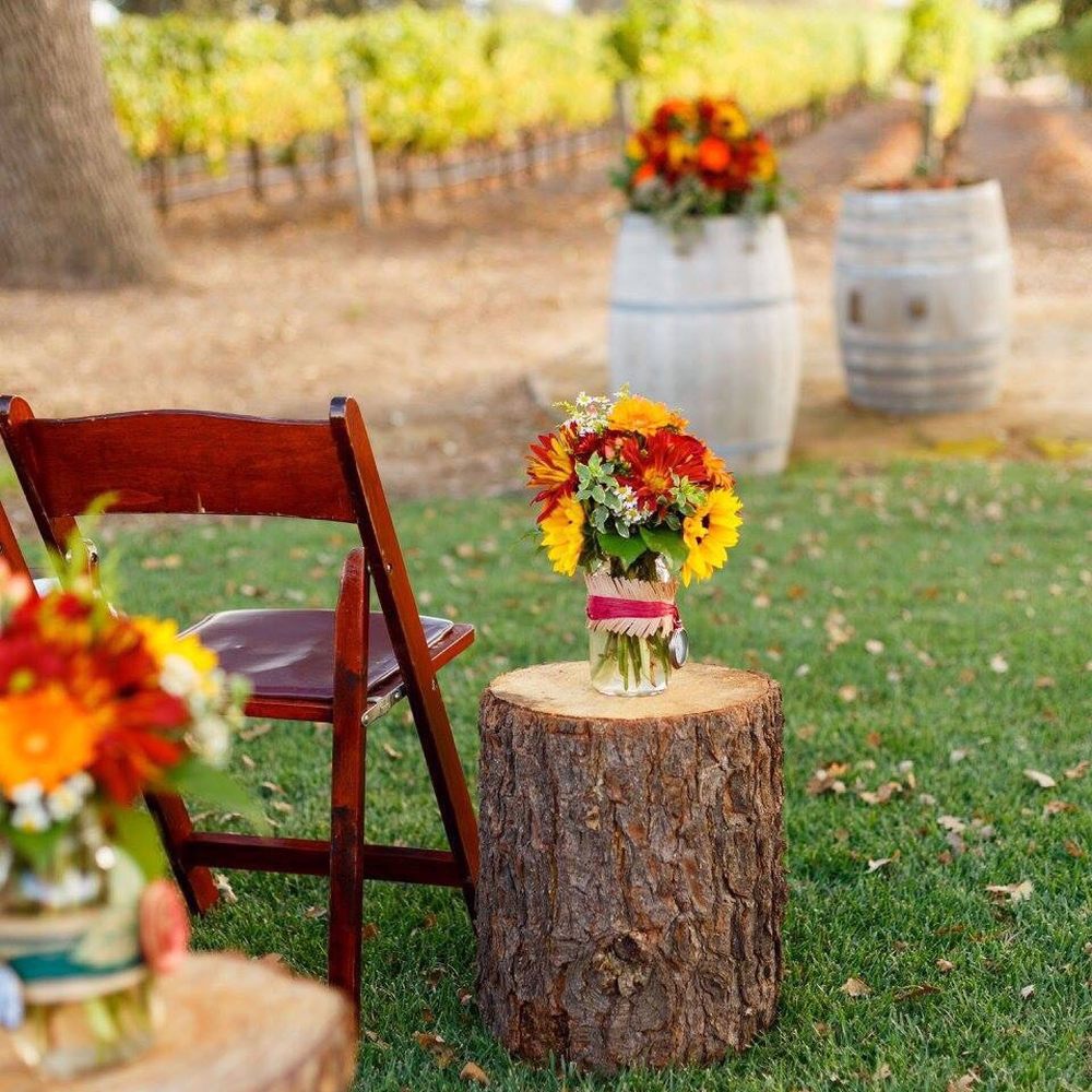 Terra Bella Event Florals - Beautiful pops of color - Floral Designers Near Me Terra Bella Event Florals - Beautiful pops of color - Floral Designers Near Me