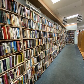 Idea's Music and Books - Vinyl Records Near Me - Honolulu, Hawaii Idea's Music and Books - Vinyl Records Near Me - Honolulu, Hawaii
