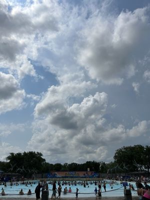 Hurricane Harbor Rockford by null