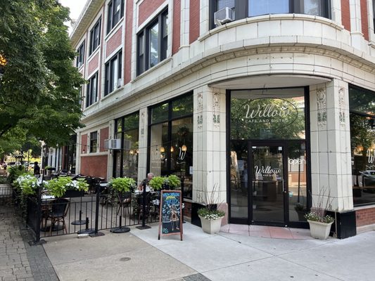 Willow Café and Bistro by null