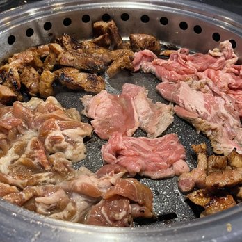 Empire Korean Steakhouse & Bar - Garlic pork steak, brisket and beef Bulgogi - Korean Near Me - Springfield, Illinois Empire Korean Steakhouse & Bar - Garlic pork steak, brisket and beef Bulgogi - Korean Near Me - Springfield, Illinois