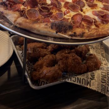 RILEY’S TAPROOM - Updated June 2025 - 76 Photos & 22 Reviews - 2940 ...